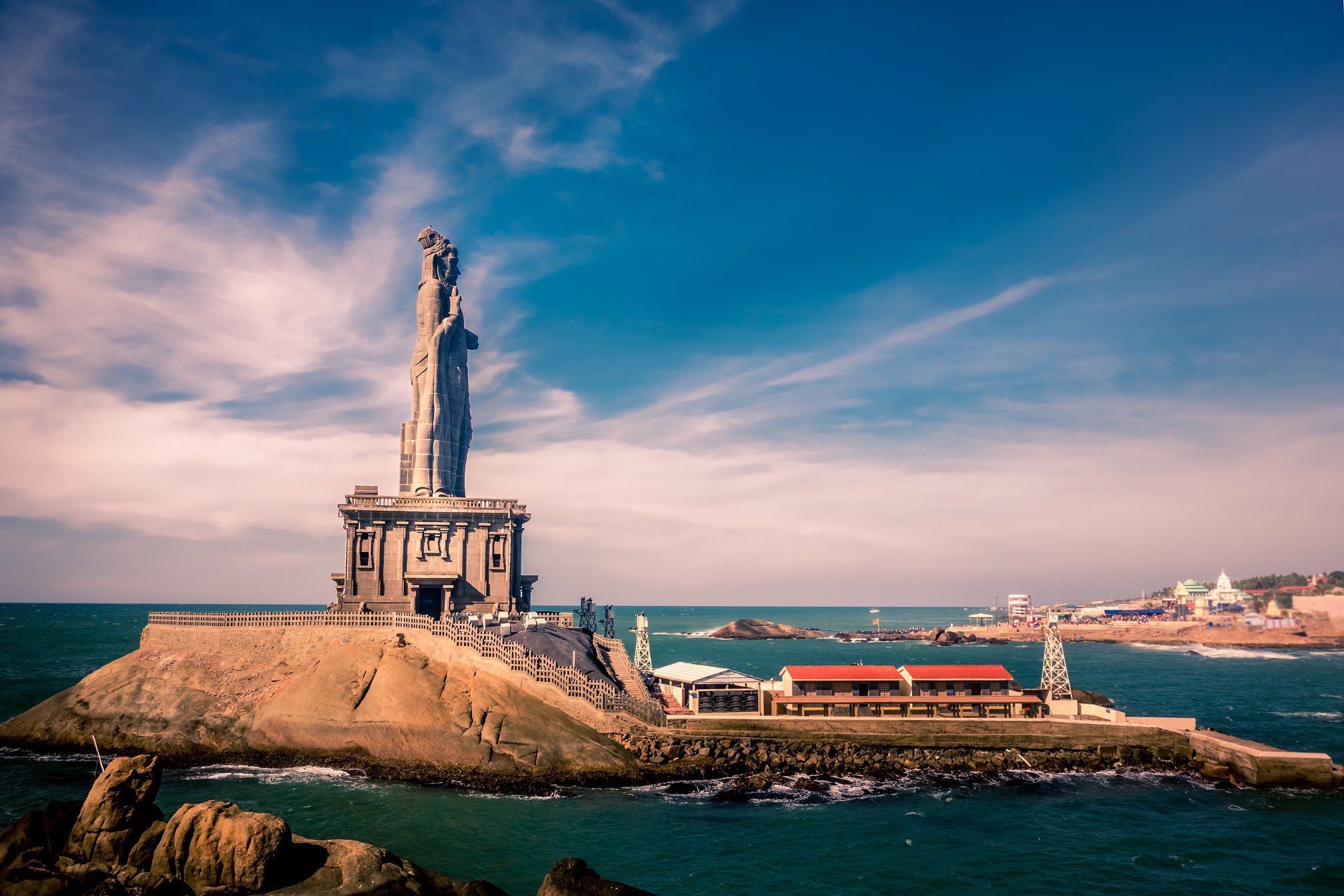 Thiruvalluvar Statue, Kanyakumari